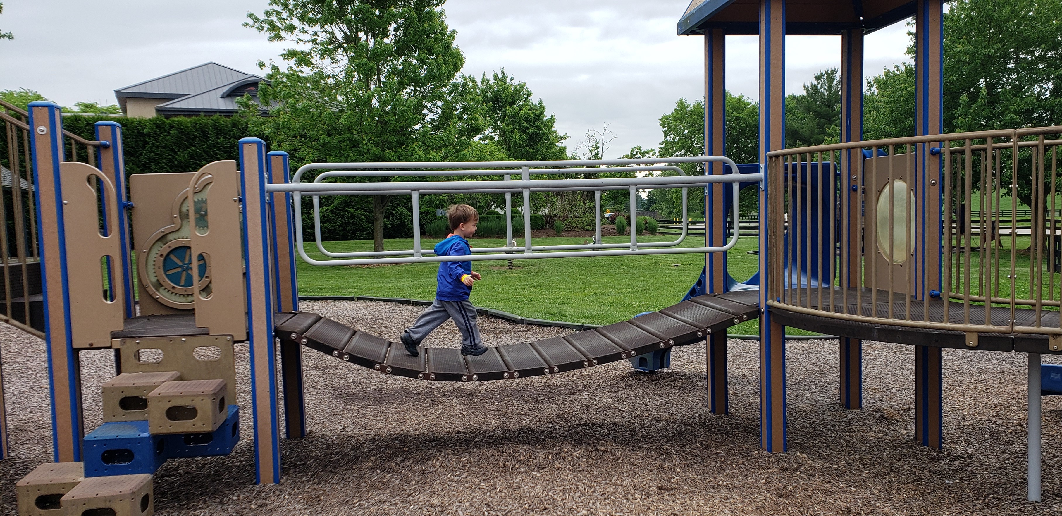 Military people playground